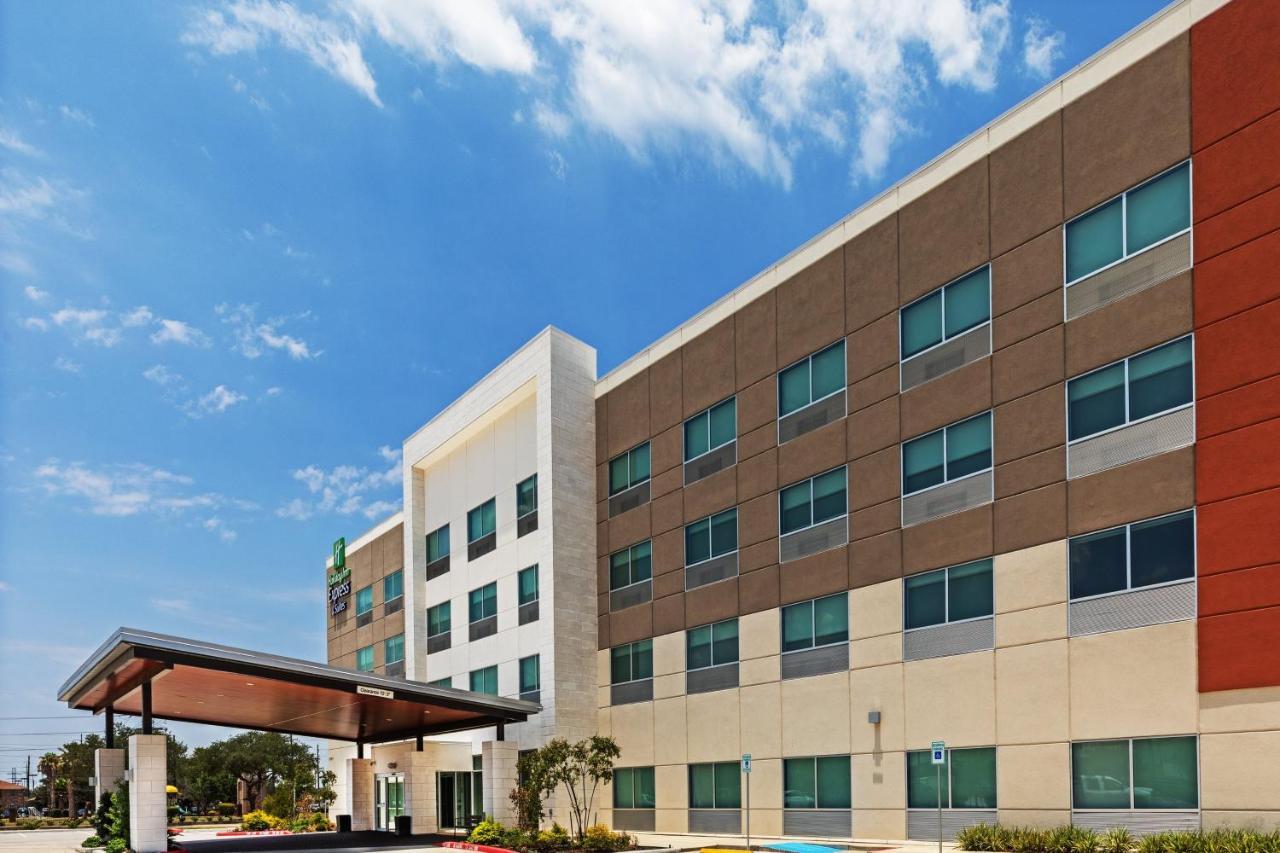 Holiday Inn Express & Suites - Stafford Nw - Sugar Land By Ihg Екстер'єр фото
