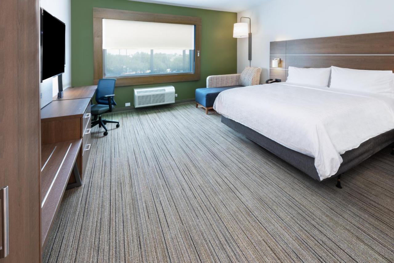Holiday Inn Express & Suites - Stafford Nw - Sugar Land By Ihg Екстер'єр фото